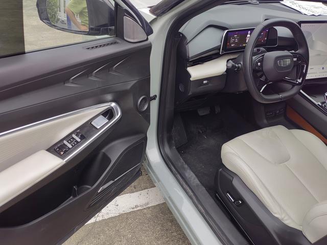 Geely Boyue 2023 Boyue COOL 1.5T Smart Enjoy – фото 10