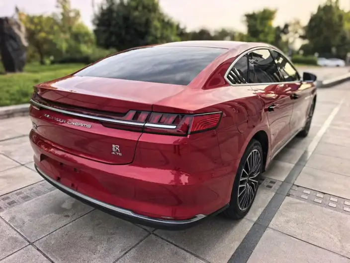 BYD Han DM 2020 Model DM 4WD performance version Noble Model – фото 6