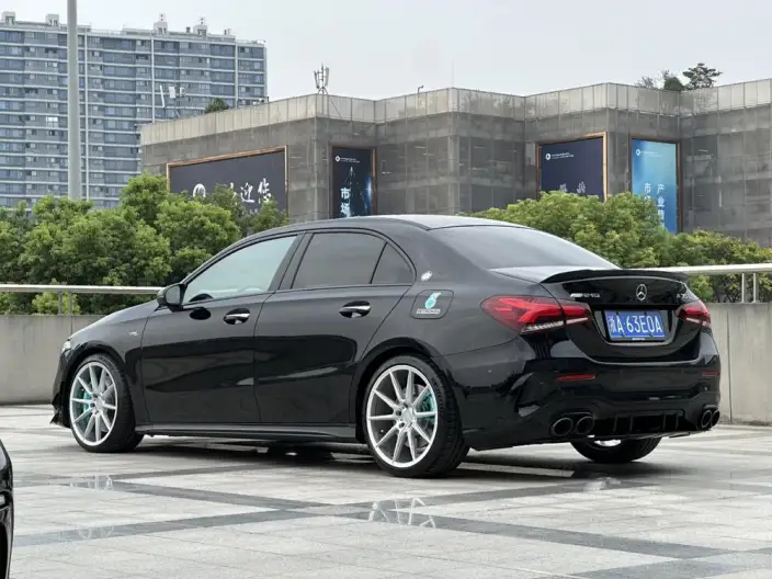 Mercedes-Benz A-Class AMG 2022 Model AMG A 35 L 4MATIC – фото 5