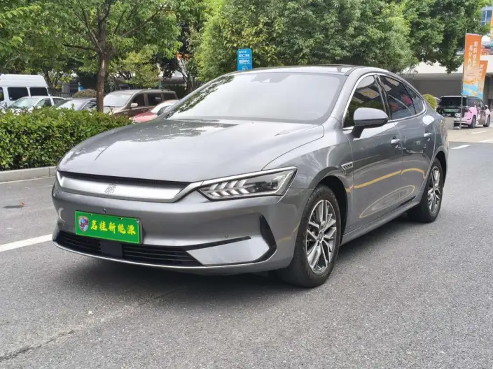 Qin Plus EV 2021 Model 500KM Noble Model – фото 1