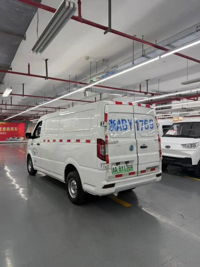 Dongfeng Yufeng EM26 2023 Model High-end Edition 41.86kWh CATL