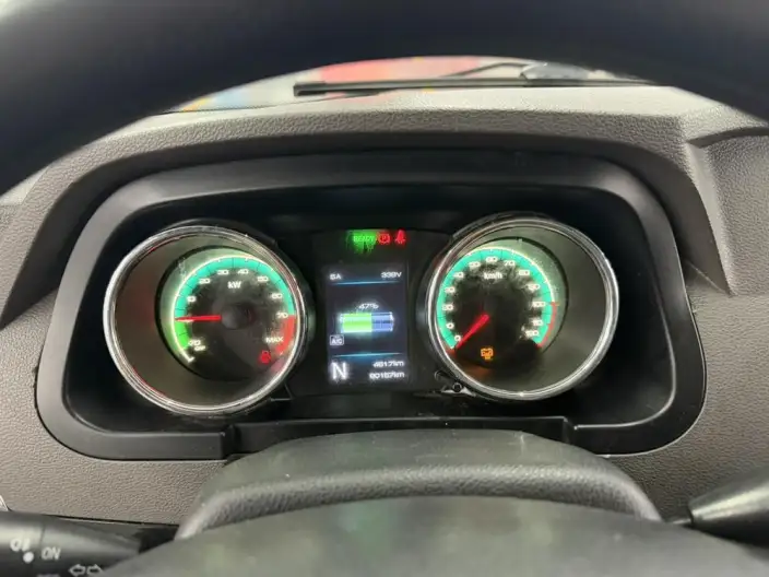 Dongfeng Yufeng EM26 2023 Model High-end Edition 41.86kWh CATL – фото 7