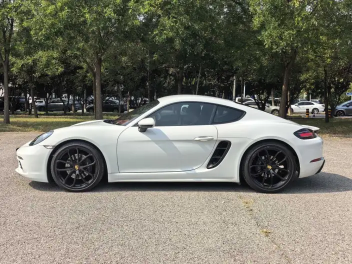 Porsche 718 2023 Model Cayman Style Edition 2.0T – фото 3