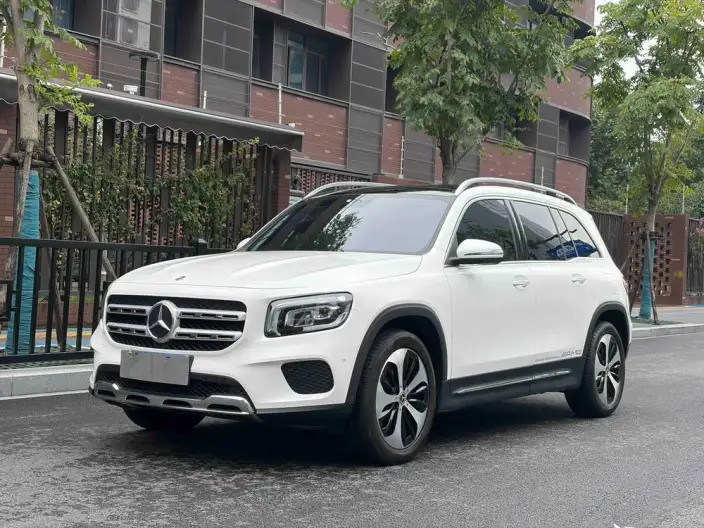Mercedes-Benz GLB 2021 Model GLB 200 Fashion Model – фото 1