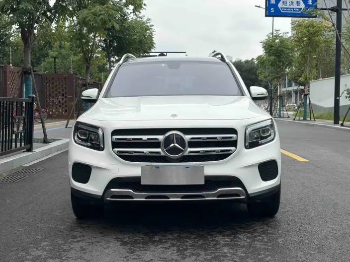 Mercedes-Benz GLB 2021 Model GLB 200 Fashion Model – фото 2