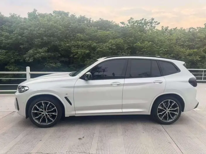 BMW X3 2023 Model xDrive30i Leading Model M Night Set – фото 3
