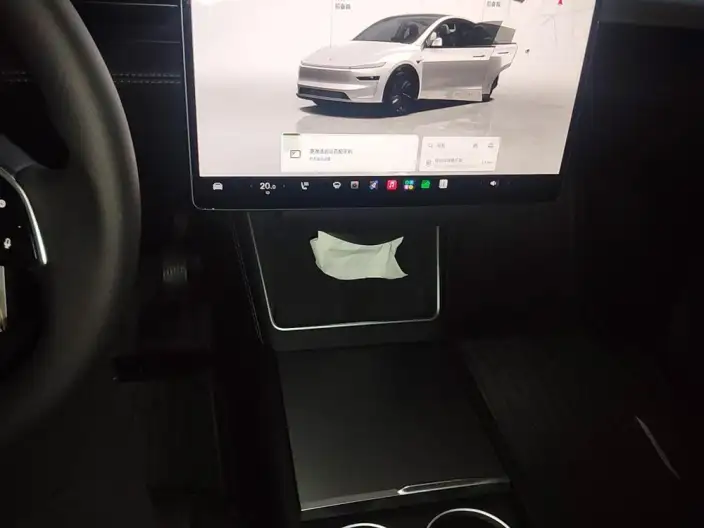 Model Y 2025 Model Facelift Long Battery Life Pro All-wheel drive version – фото 9