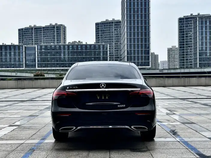 Mercedes-Benz E-Class 2022 Model E 300 L Noble Model sedan – фото 4