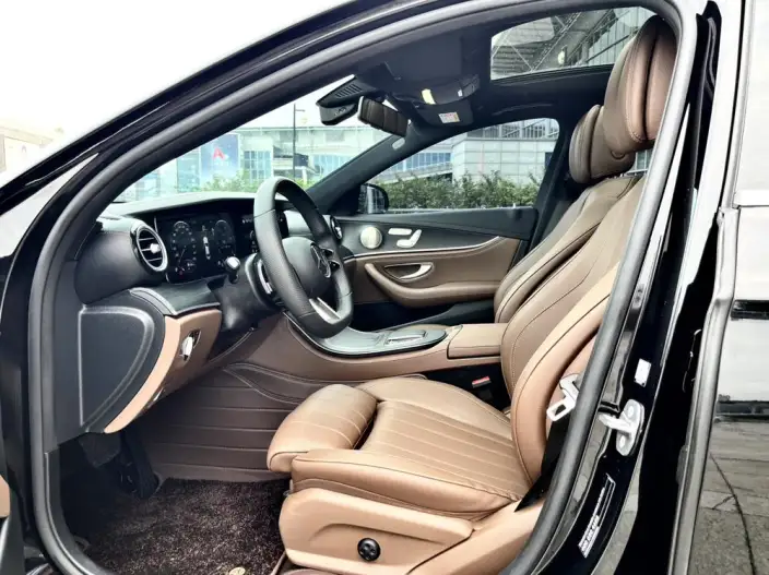 Mercedes-Benz E-Class 2022 Model E 300 L Noble Model sedan – фото 7