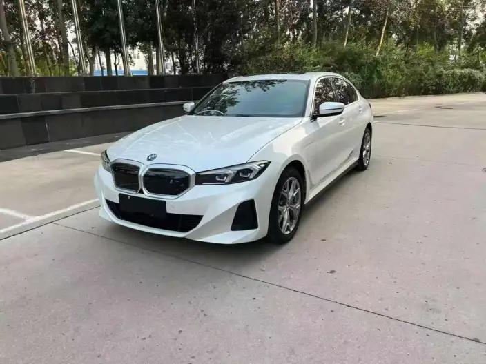 BMW i3 2023 Model eDrive35L – фото 1
