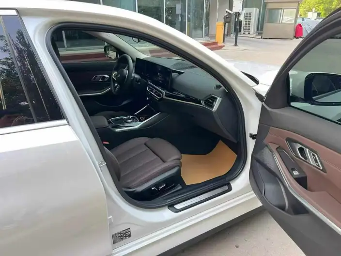 BMW i3 2023 Model eDrive35L – фото 6