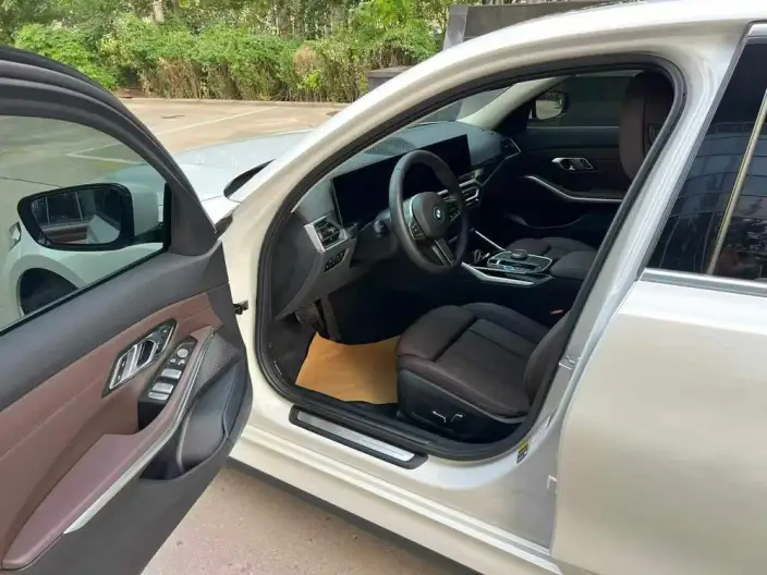 BMW i3 2023 Model eDrive35L – фото 8