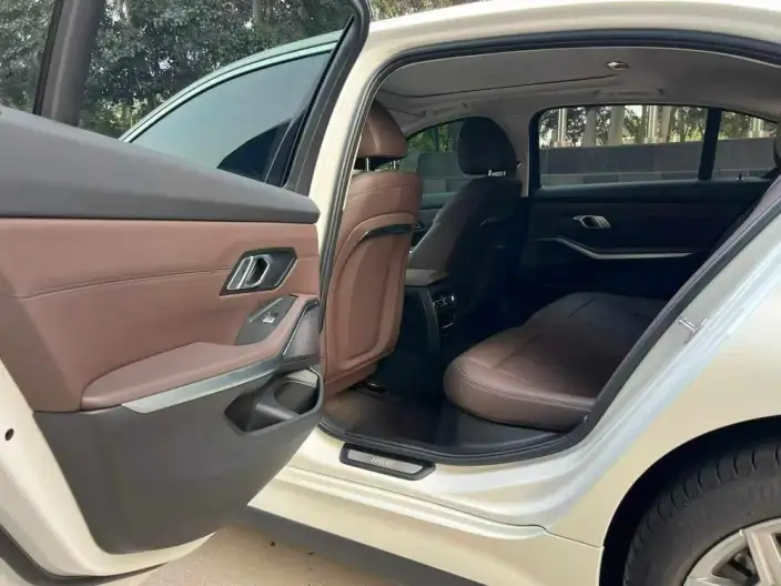 BMW i3 2023 Model eDrive35L – фото 9