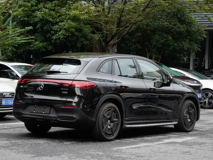 Mercedes-Benz EQE SUV 2024 Model EQE SUV 500 4MATIC Ultimate Edition – фото 5