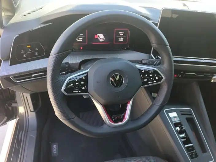 Volkswagen Golf GTI 2025 Model 380TSI DSG GTI – фото 7