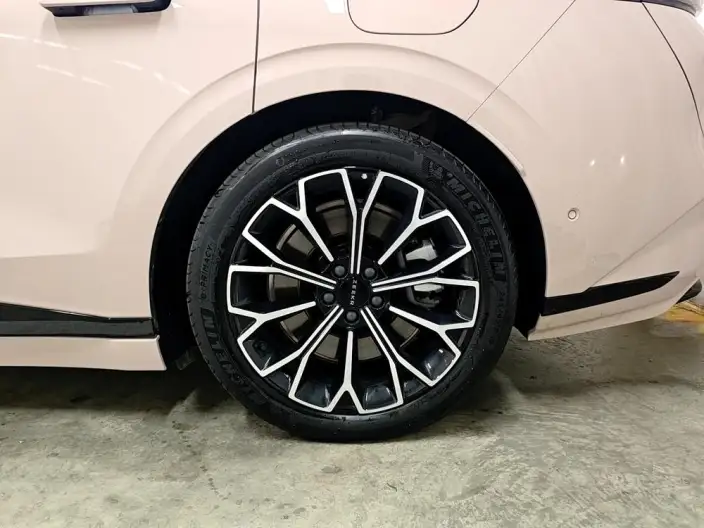 ZEEKR 007GT 2025 Model Rear Drive Smart Driving Edition 75kWh – фото 9