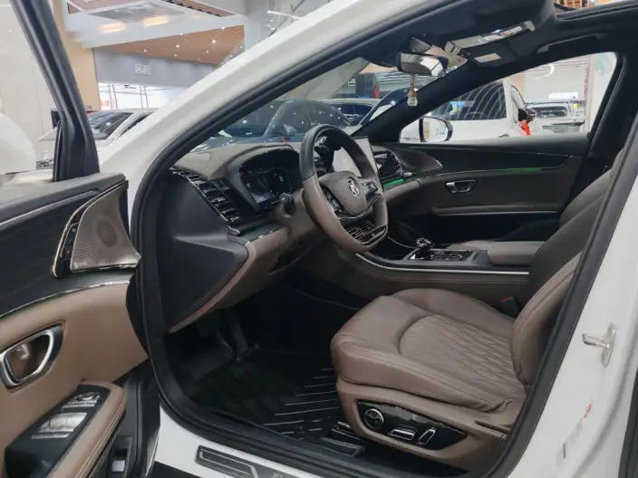 BYD Han DM 2020 Model DM 4WD performance version Noble Model – фото 7