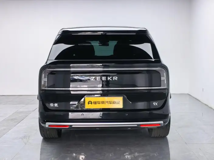 ZEEKR 9X 2025 Model Hyper Edition 70kWh VI seat – фото 6