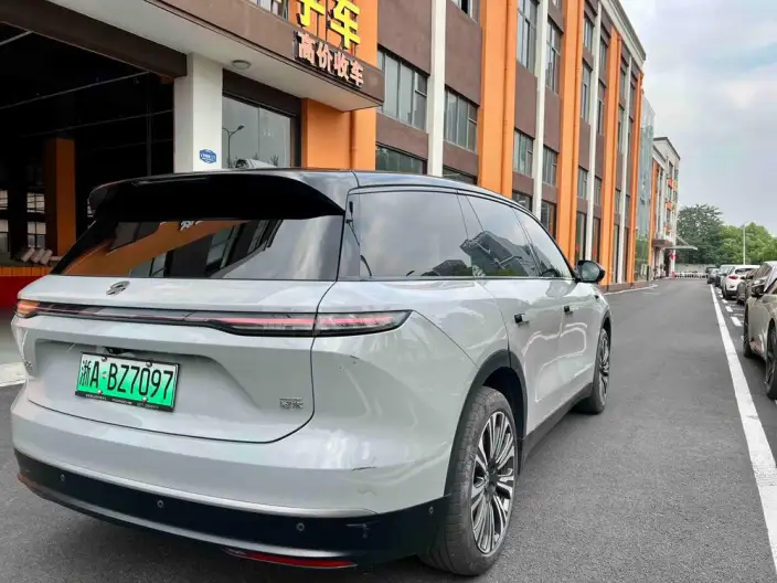 NIO ES8 2024 Model 75kWh – фото 5