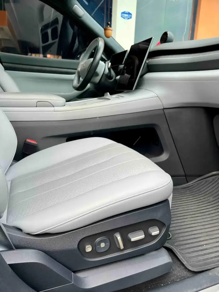 NIO ES8 2024 Model 75kWh – фото 7