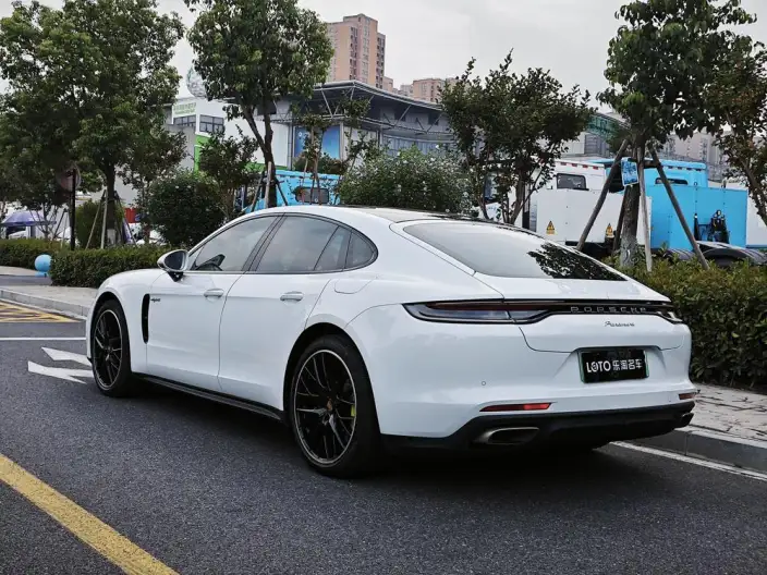 Panamera E-Hybrid 2022 Model Panamera 4 E-Hybrid 2.9T – фото 5