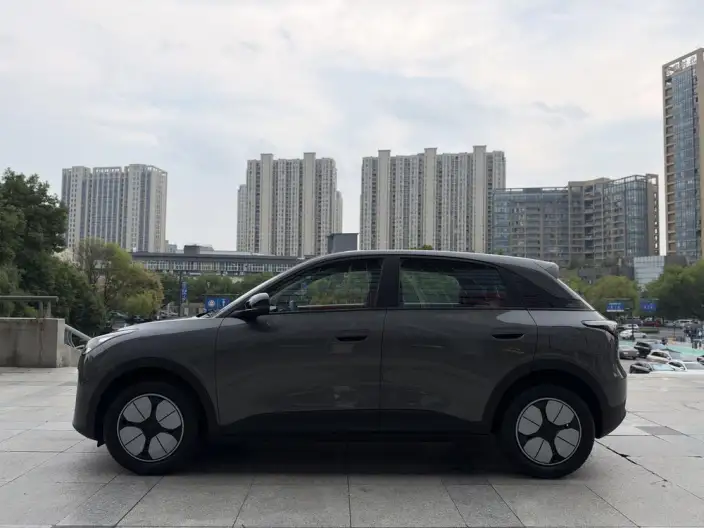 Geely Galaxy StarWish 2025 Model 410km Free Edition – фото 4