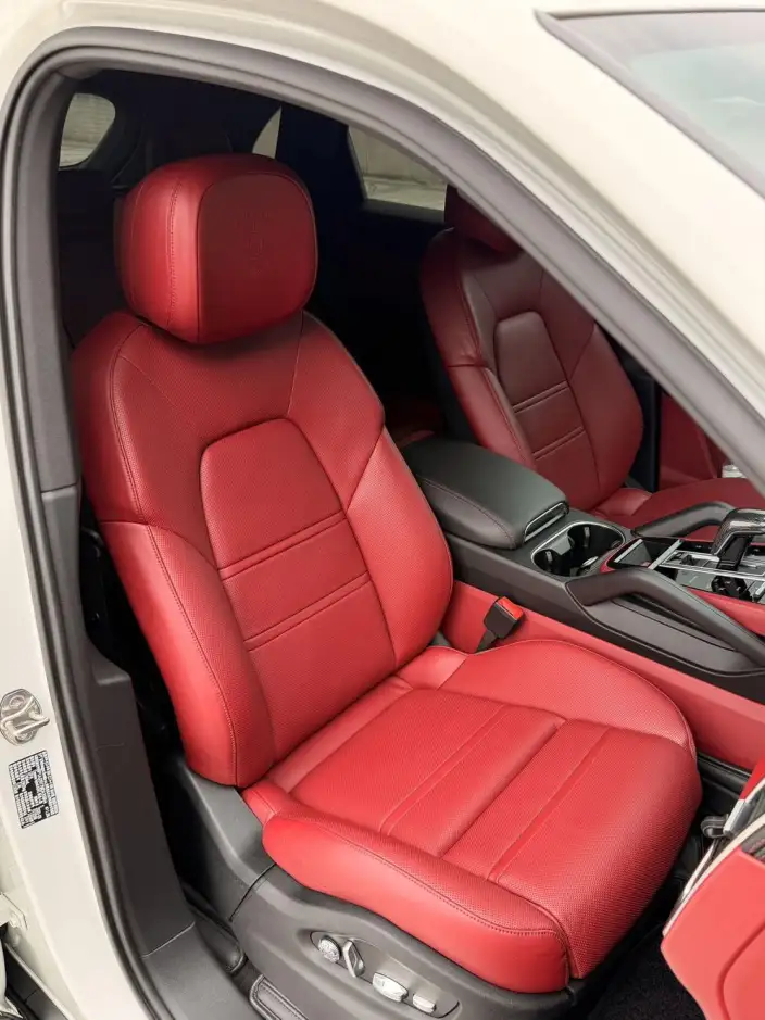 Cayenne E-Hybrid 2020 Model Cayenne E-Hybrid 2.0T – фото 7