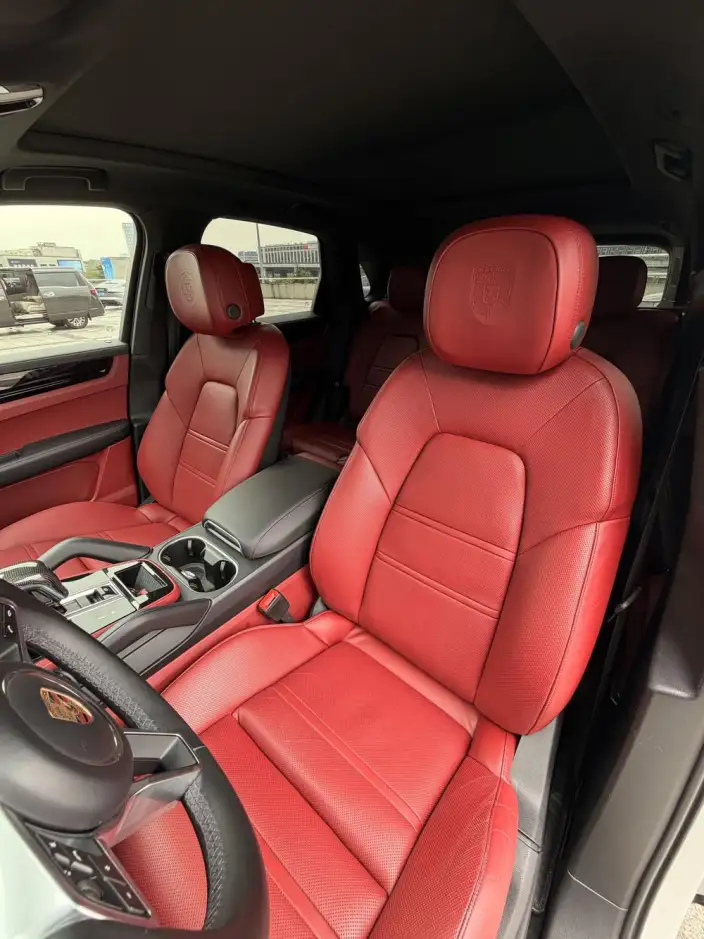 Cayenne E-Hybrid 2020 Model Cayenne E-Hybrid 2.0T – фото 8