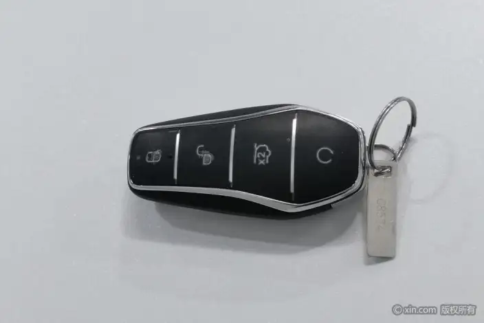 BYD Seal 05DM 2025 Model Smart Driving Edition DM-i 55KM Luxury Model – фото 6