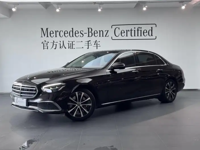 Mercedes-Benz E-Class PHEV 2022 Model Facelift E 350 e L sedan – фото 1
