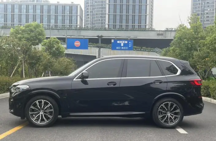 BMW X5 Imported 2020 Model xDrive40i M Sports Set – фото 4