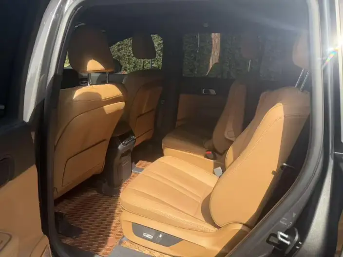Li Auto ONE 2020 Model Extended Range 6 seat Edition – фото 9