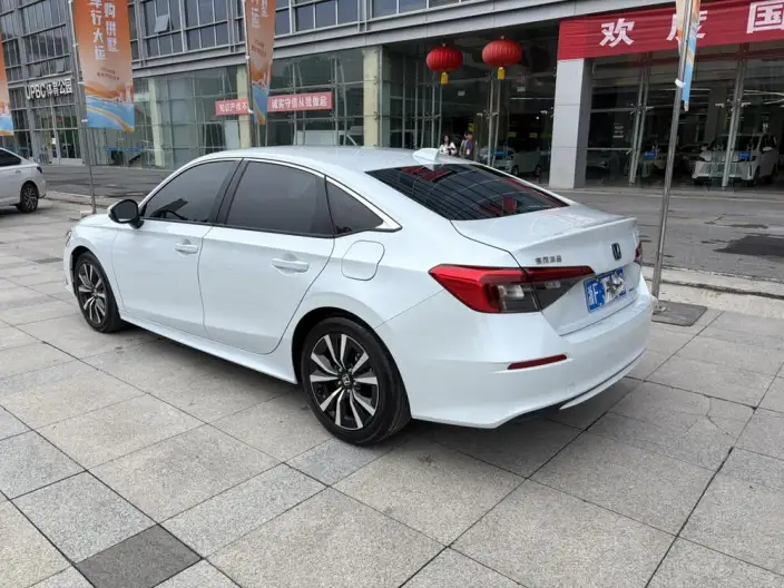 Honda Civic 2022 Model 2.0L e:HEV Pioneer Edition – фото 3