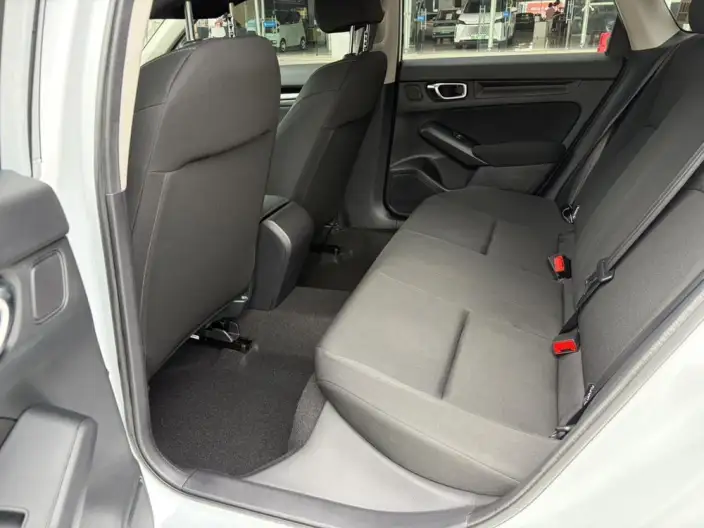 Honda Civic 2022 Model 2.0L e:HEV Pioneer Edition – фото 10