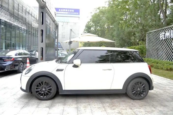 MINI 2022 Model 1.5T ONE – фото 3
