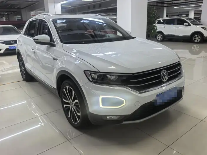 Volkswagen T-Roc 2020 Model 280TSI DSG 2WD Comfort Model – фото 3