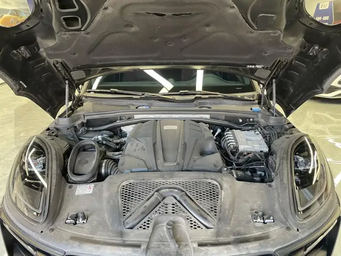 Macan 2023 Model Facelift Macan GTS 2.9T – фото 9