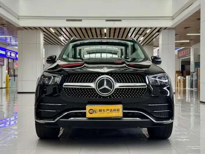 Mercedes-Benz GLE Imported 2023 Model GLE 350 4MATIC Fashion Model – фото 2