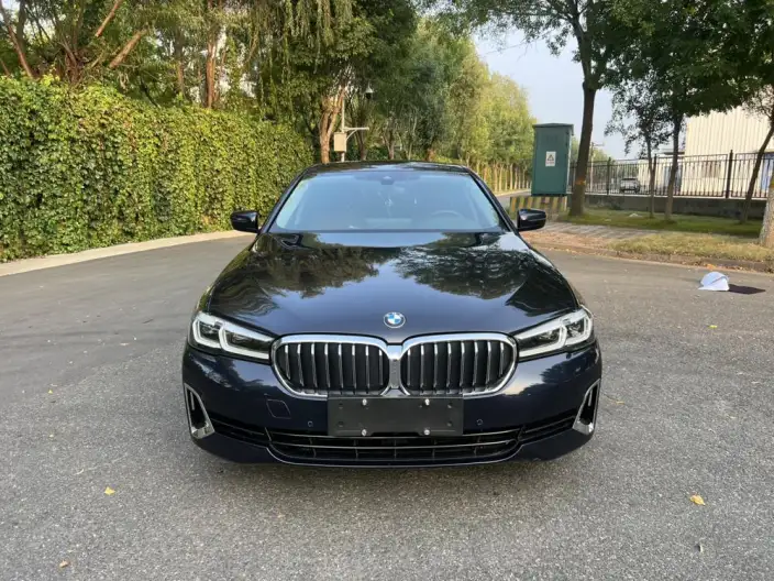 BMW 5 Series PHEV 2021 Model 535Le Luxury Set – фото 2
