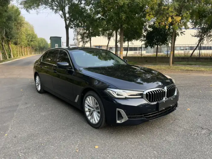 BMW 5 Series PHEV 2021 Model 535Le Luxury Set – фото 3