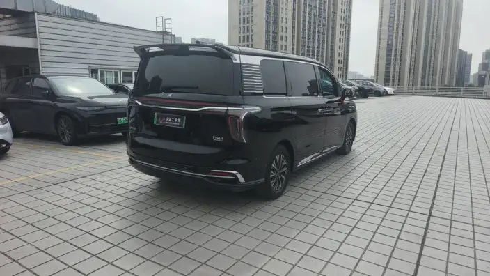 HONGQI HQ9 PHEV 2024 Model 4WD Deluxe Edition – фото 5