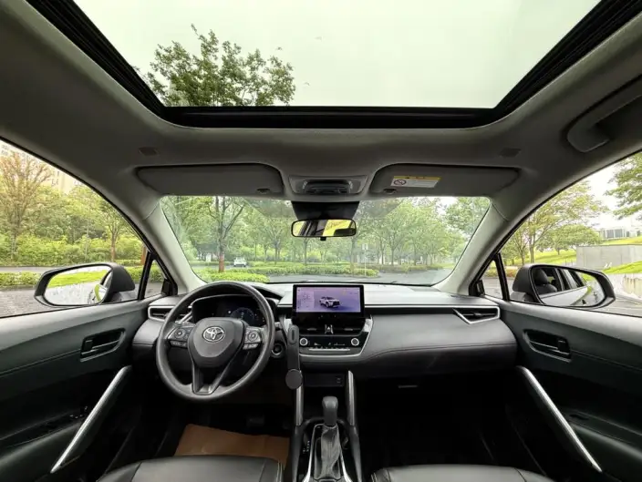 Toyota Corolla Cross 2023 Model 2.0L CVT Elite Edition – фото 10