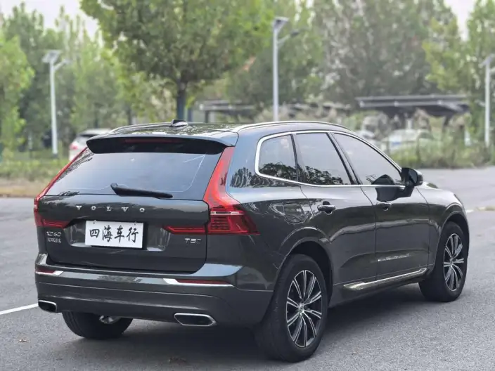 Volvo XC60 2020 Model T5 4WD Smart Range Deluxe Edition – фото 6