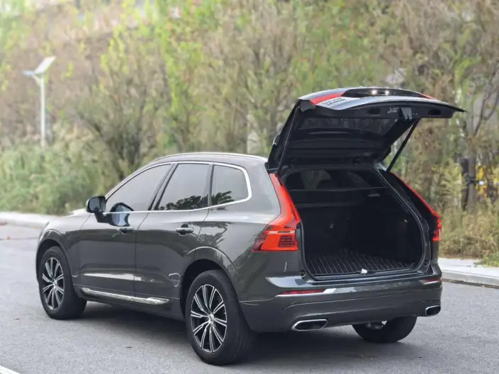 Volvo XC60 2020 Model T5 4WD Smart Range Deluxe Edition – фото 8