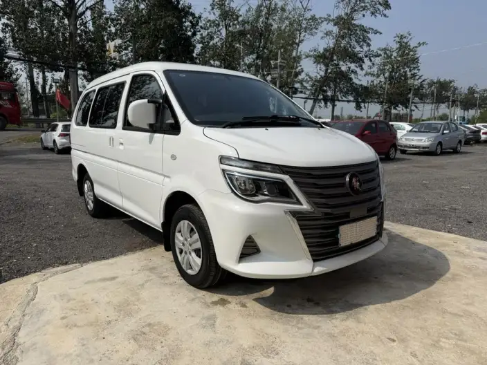 Lingzhi 2023 Model M5 1.6L Comfort Model 7 seat