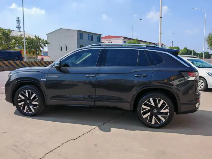Volkswagen Tayron 2023 Model 330TSI 2WD R-Line High Power Edition – фото 4
