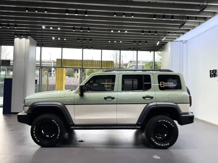 Tank 300 2024 Model 2.0T Challenger – фото 3