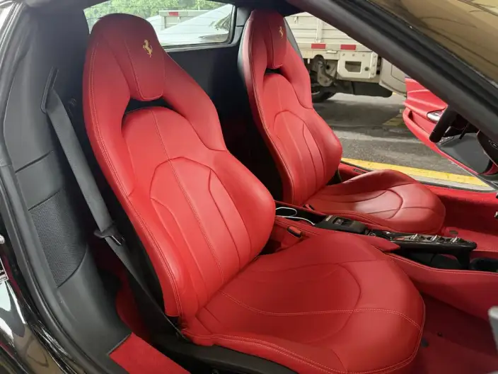 Ferrari F8 2020 Model Spider 3.9T V8 – фото 8