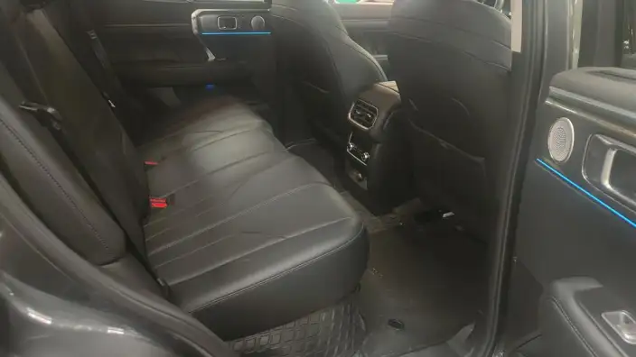 Tank 400 Hi4-T 2026 Model 2.0T Smart Edition – фото 6