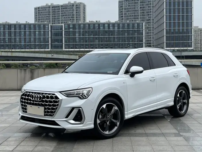 AUDI Q3 2024 Model 35 TFSI Fashion Dynamic Model – фото 1